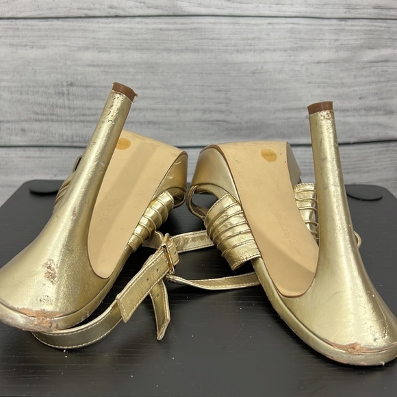 BCBG gold heals - Picture 6 of 6